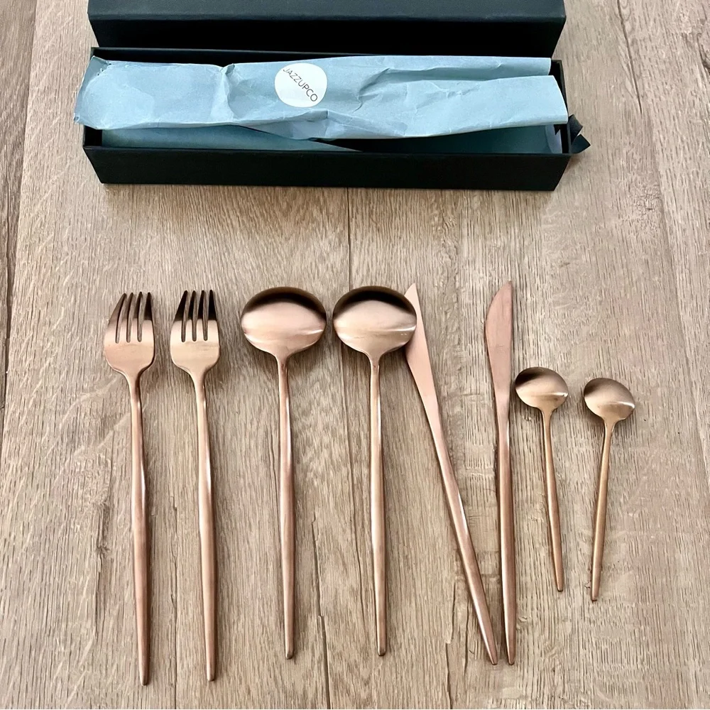 JazzUp JazzUpCo French Flatware 8 PCs Copper Color - Forks Knifes Spoons Retired